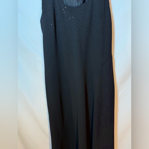 Perfect LBD Jones New York size 16 Black Maxi Dress with Embellished Bodice - Picture 3 of 7